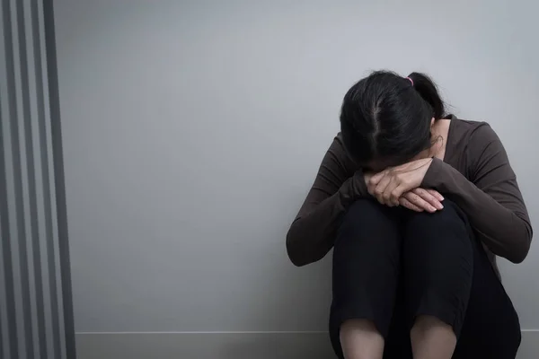 Frau fühlt sich depressiv — Stockfoto