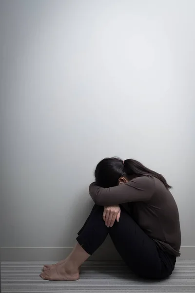 Woman feeling  depressed — Stock Photo, Image