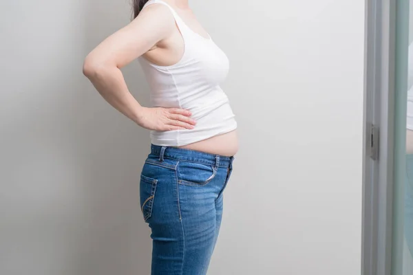 Fat Overweight Woman Wearing Jeans Gray Background — Stock Photo, Image