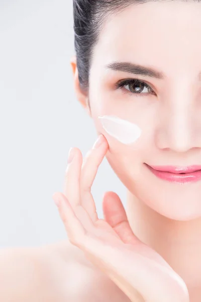 Woman Applying Cream Beauty Skin Care Concept — Stock Photo, Image