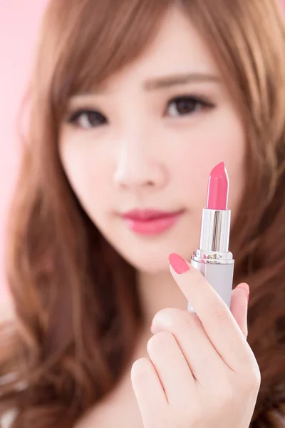 Mujer Belleza Con Lápiz Labial Fondo Rosa —  Fotos de Stock