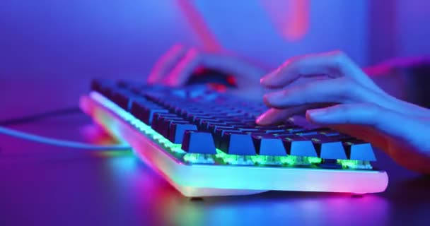 Мышь и клавиатура Esport RGB — стоковое видео