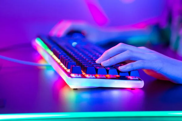 Esport RGB muis en toetsenbord — Stockfoto