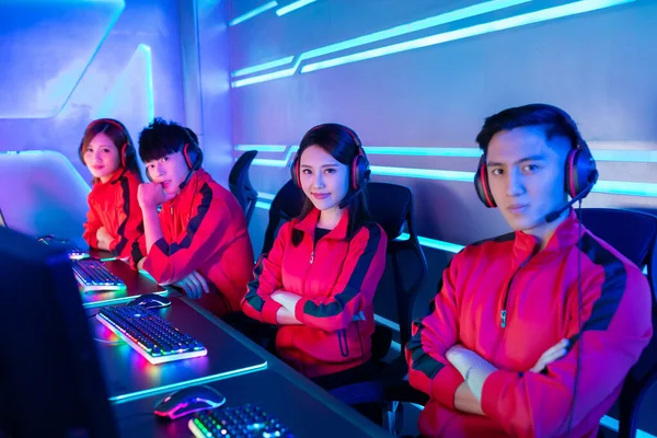 Pro cyber sport gamers team — Stock Photo, Image