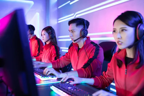 Pro cyber sport gamers team — Stockfoto