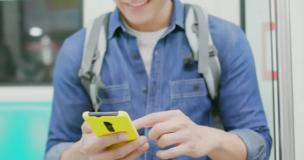 Asian man use 5G smartphone — Stock Photo, Image