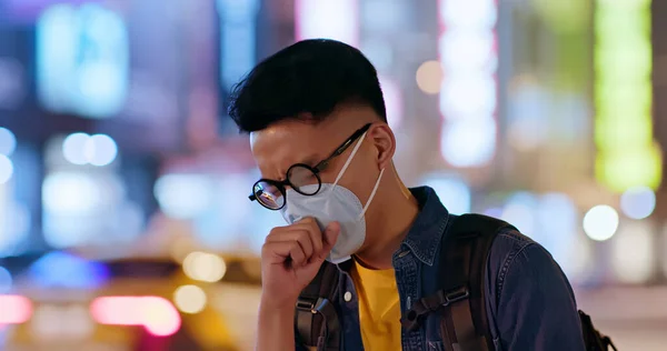 Hombre Asiático Tose Usa Máscara Protectora Debido Enfermedades Infecciosas Transmisibles — Foto de Stock