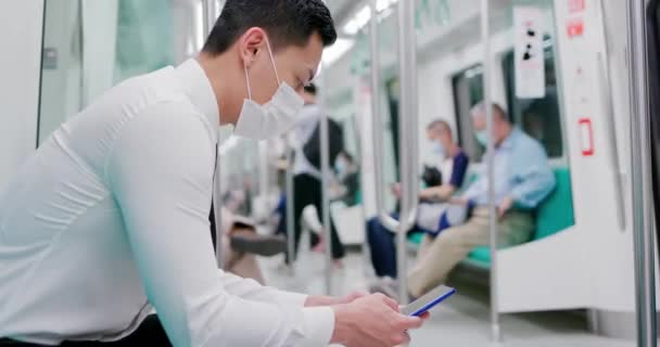 Uomo con maschera in mrt — Video Stock