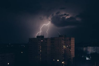 Şehrin yıldırım
