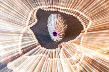 Lux etkileri İncili