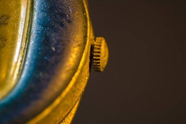 Senin ayrıntılarda eski saat