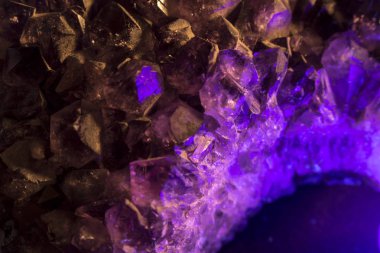 ışık efektleri ile güzel Ametist