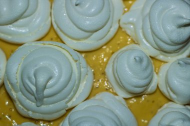 lezzetli tutku meyveli kek