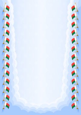 Madagaskar bayrağı ile dikey çerçeve ve sınır, sertifikanız ve diplomanız için şablon unsurları. Vektör.