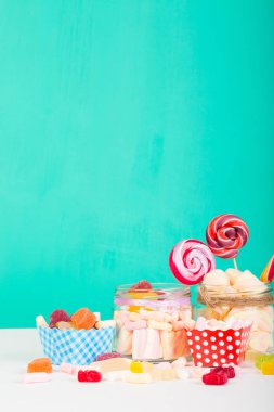 Lolipop ile tatlı şekerleme