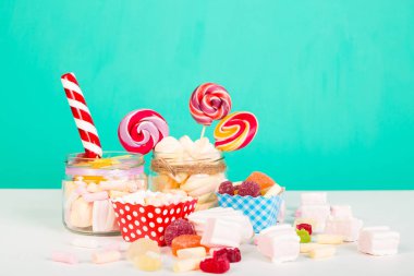 Lolipop ile tatlı şekerleme