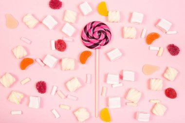 Lolipop ile tatlı şekerleme