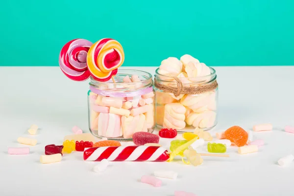 Lolipop ile tatlı şekerleme