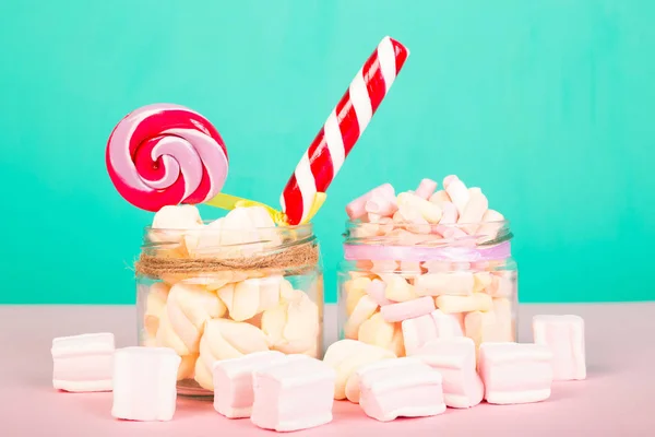 Lolipop ile tatlı şekerleme