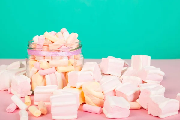 Lolipop ile tatlı şekerleme