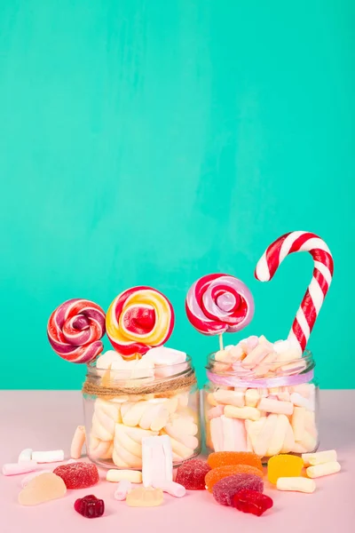 Lolipop ile tatlı şekerleme