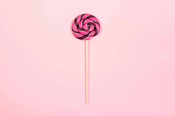 Lolipop ile tatlı şekerleme