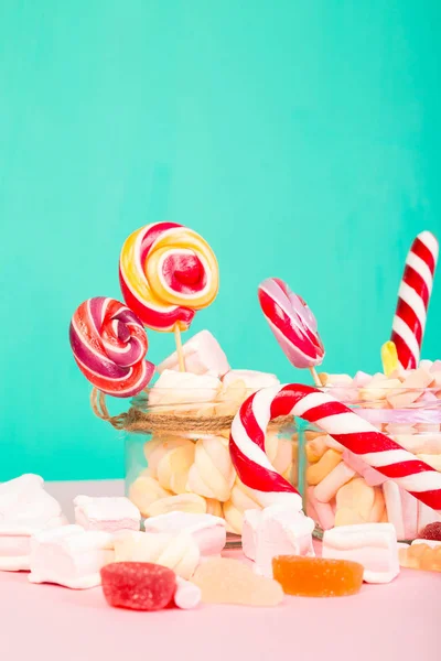 Lolipop ile tatlı şekerleme