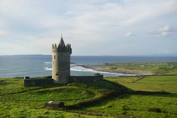 Ett gammalt slott i Irland — Stockfoto