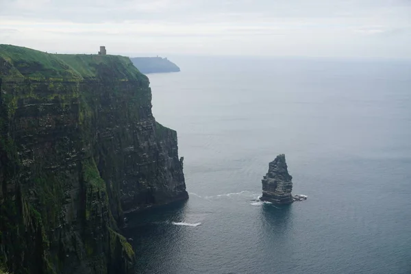 Anne kayalıkları, İrlanda