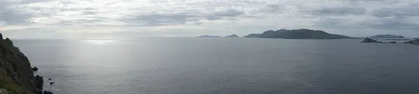 Atlantik okyanusunda küçük adalar