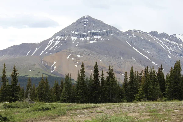 Majestic Mountain Vista — Fotografia de Stock