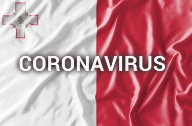 Malta bayrağını sallayan CORONAVIRUS yazıtları. Çin Coronavirüs COVID-19 novel Coronavirus pnömoni virüsünün tüm dünyaya yayılması konsepti