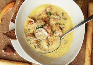 Mantar çorbası. Bir bölümü.