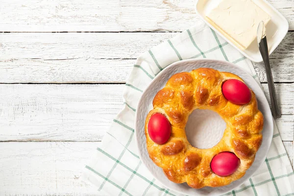 Italian Easter Bread Red Eggs Delicious Easter Cake Italy View — Stock Photo, Image