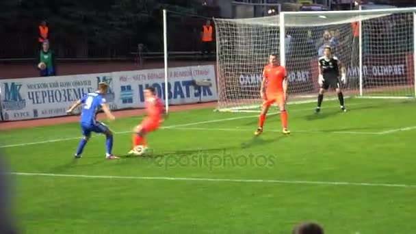 KURSK, RUSSIA - SEP 20, 2017: a football match between CSKA Moscow and Avangard Kursk — Stock Video