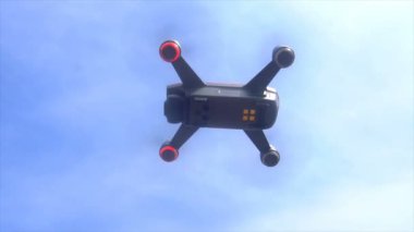 RC quadcopter havada yavaş hareket uçuşu