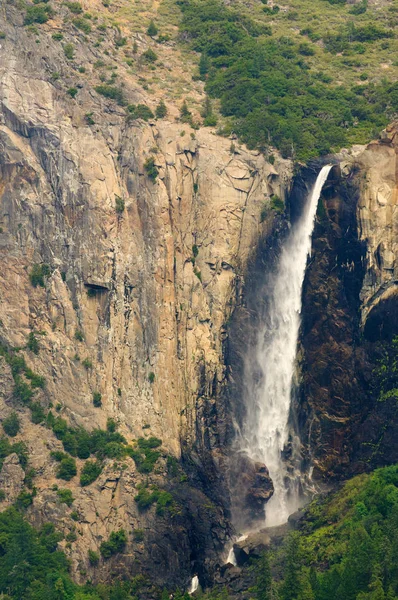 View Bridleveil Falls Yosemite National Park California — Stock Photo, Image