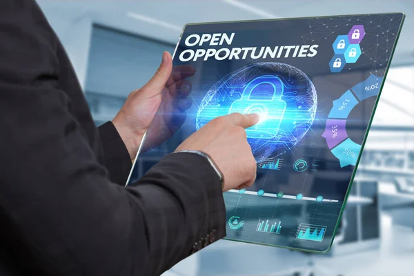 Ekonomi, teknoloji, Internet ve ağ kavramı. İş adamı