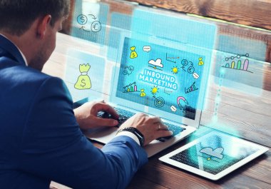 İş, teknoloji, internet ve ağ kavramı. Genç otobüs