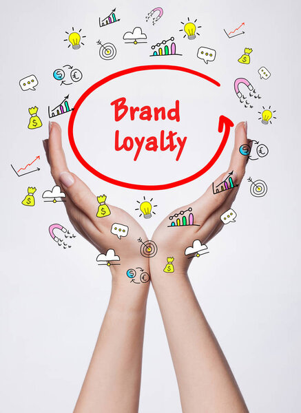 Технологии, интернет, бизнес и маркетинг. Молодой бизнес-вум
