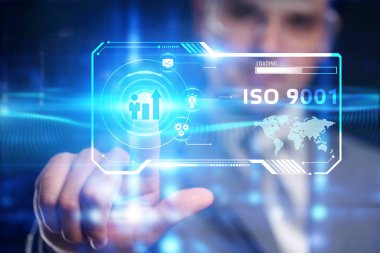 ISO standartları kalite kontrol teminatı garanti iş teknolojisi kavramı.