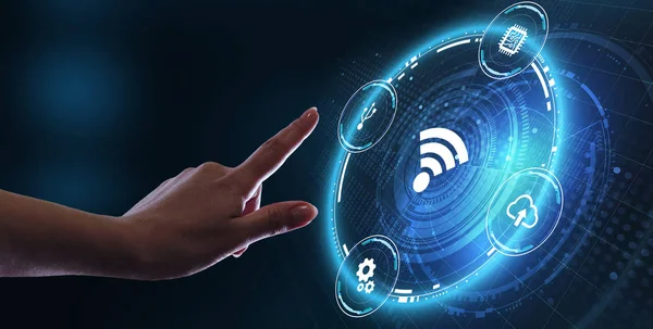 Negocios, Tecnología, Internet y concepto de red. señal de red WiFi gratuito. — Foto de Stock