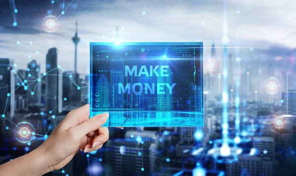 Geschäftsmann Drückt Taste Geld Verdienen Auf Virtuellen Bildschirmen Business Technologie — Stockfoto