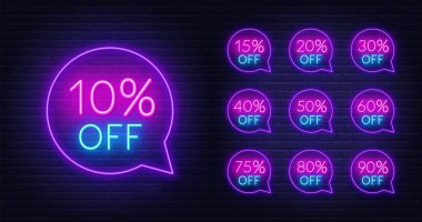 10, 15, 20, 30,40,50, 60, 75, 80, 90% indirim. Koyu arkaplanda neon ışıklı tabelalar.