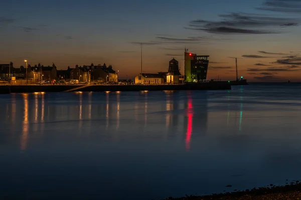 Torre de Operações Marítimas, Porto de Aberdeen . — Fotografia de Stock