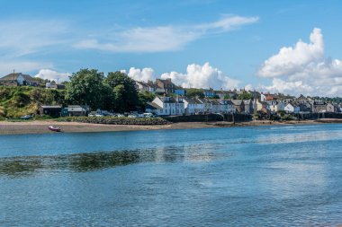 Nehri Güney Esk ve Montrose.