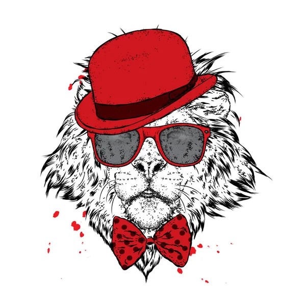 Güzel bir aslan bir kravat, gözlük ve şapka. Vektör çizim bir kartpostal veya poster, giysiler için yazdırma için. Aslan hippi giysili. Moda ve stil.