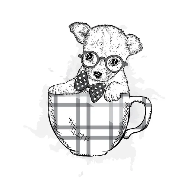 Lindo cachorro con gafas se sienta en una taza. Ilustración vectorial para una tarjeta o póster. Perro gracioso . — Vector de stock