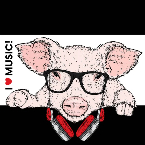 Свинья в очках, наушниках и кепке. Векторная иллюстрация. Милая маленькая свинья . — стоковый вектор