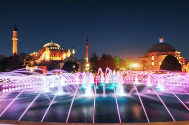 Güneşin doğuşundan önce Sultan Ahmed Camii Mavi Camii, İstanbul, Türkiye